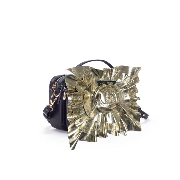 Black and Gold goldene Lederrose handmade in Germany StyleCOVER KATY MERCURY BAG1 in schwarz