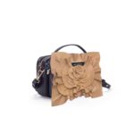 Lederblume Tan Hellbraunes Leder Rose StyleCOVER auf BAG#1 KATY MERCURY wandelbare Tasche mit kleinem Umhängetäschchen