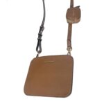 Katy's StyleSET crossbody Handy-Tasche und AirPods/EarBuds Täschchen an längenverstellbarem Schlutergurt Braun Cognac